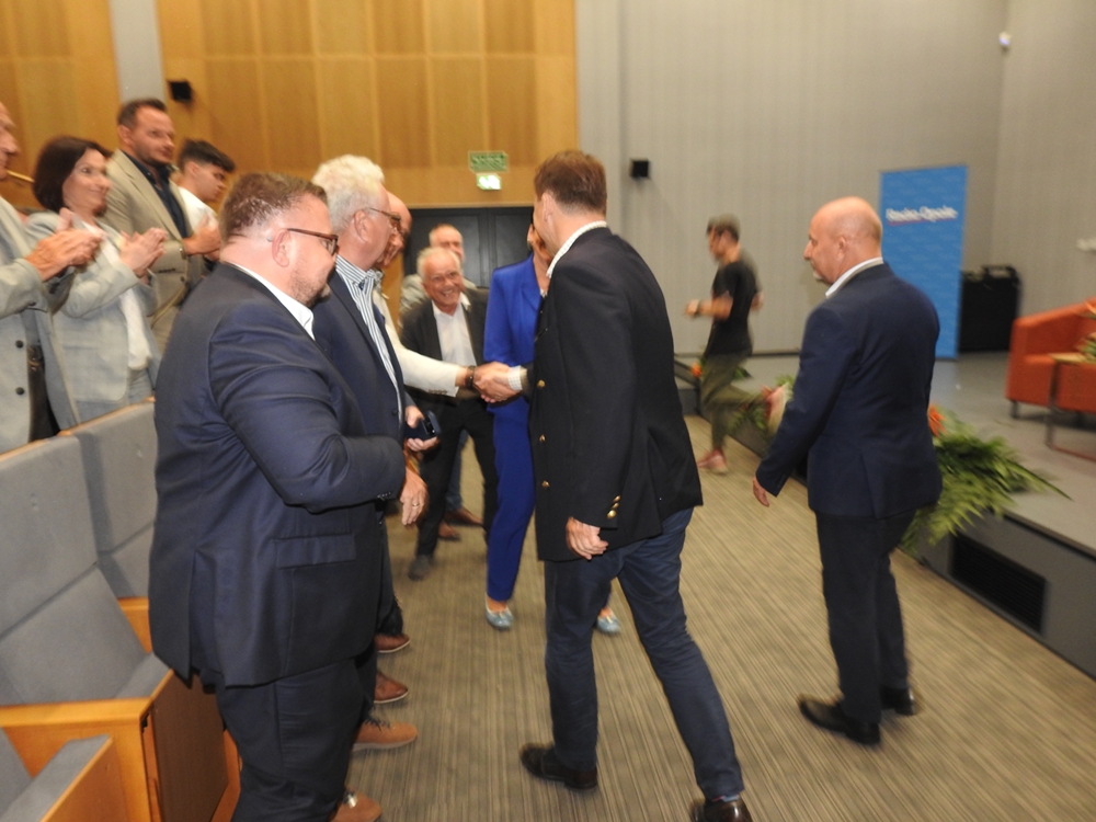 Sikorski w Opolu. Po rozmowach z działaczami KO czas na Festiwal Książki