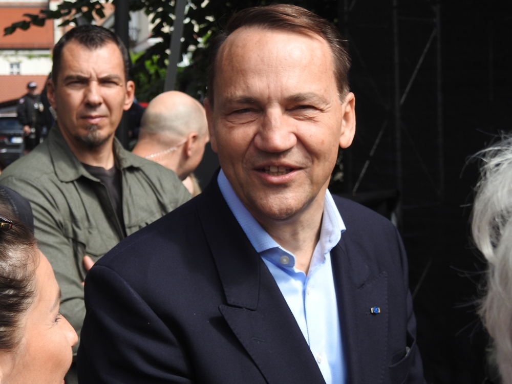 Między książką a polityką. Sikorski i Siemoniak o bezpieczeństwie, kolei i współpracy z Niemcami