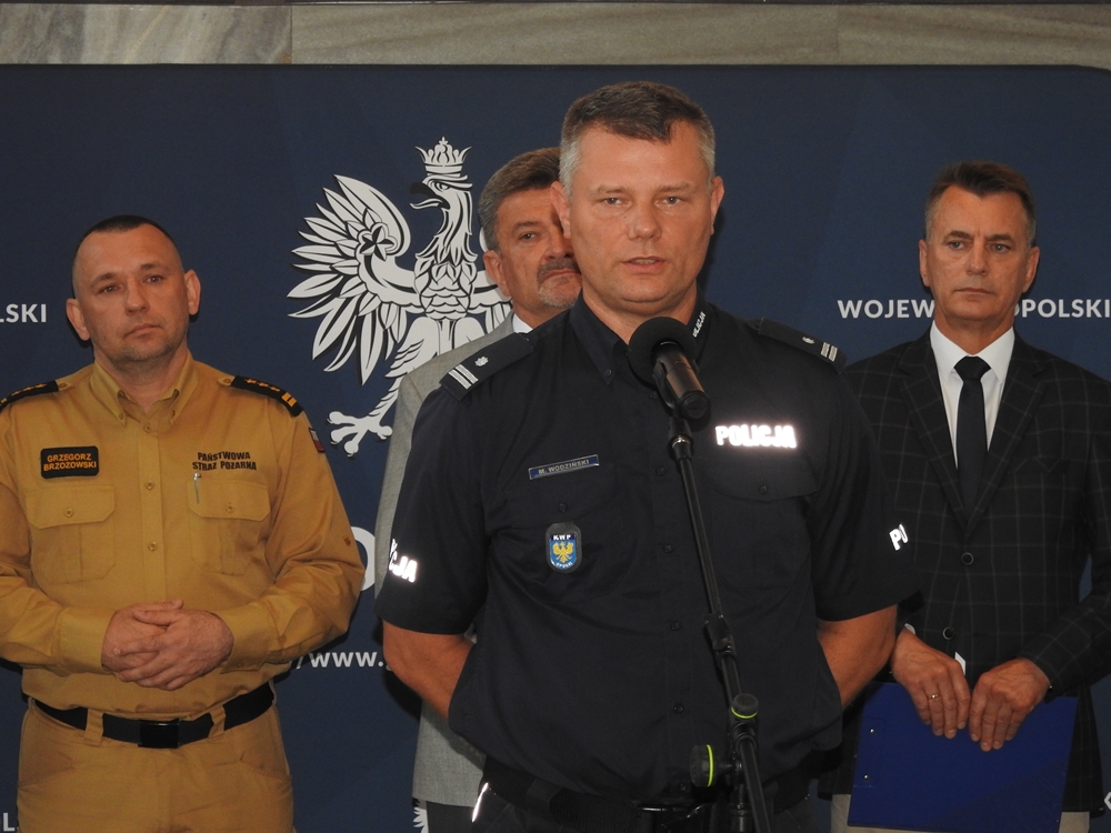 Wakacje pod znakiem upałów. Służby apelują: rozsądek może uratować życie
