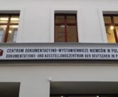 Historie ukryte na archiwalnych półkach. W Opolu można zobaczyć niezwykłe zbiory dokumentujące losy mniejszości niemieckiej