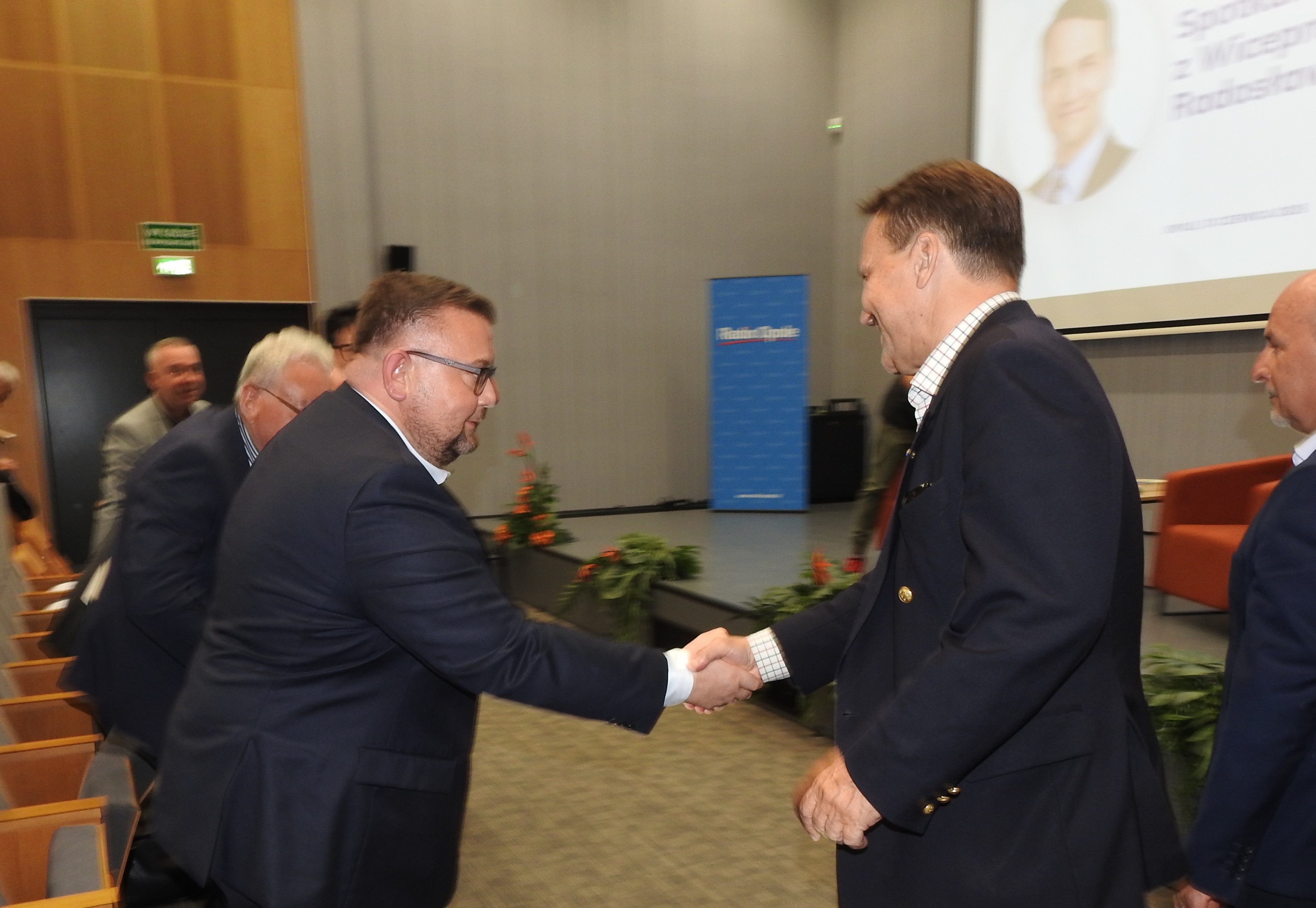 Sikorski w Opolu. Po rozmowach z działaczami KO czas na Festiwal Książki