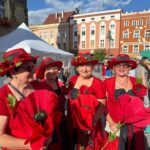 53. Lato Kwiat&oacute;w rozkwitło w Otmuchowie. Przed nami wielki finał święta kwiat&oacute;w i muzyki