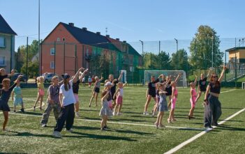 Ruszyły zgłoszenia. Roztańczony Ozimek wraca. Bez wpisowego, bez ograniczeń wieku i z miejscem dla każdego Ruszyły zgłoszenia. Roztańczony Ozimek wraca. Bez wpisowego, bez ograniczeń wieku i z miejscem dla każdego