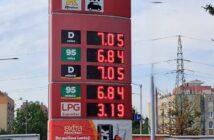Wakacyjny prysznic przy dystrybutorze. Trump namieszał na Bliskim Wschodzie, kierowcy płacą więcej Wakacyjny prysznic przy dystrybutorze. Trump namieszał na Bliskim Wschodzie, kierowcy płacą więcej