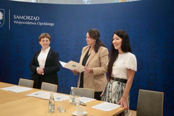 Ponad trzy miliony na likwidację barier. Siedem opolskich instytucji zmieni się dla osób z niepełnosprawnościami