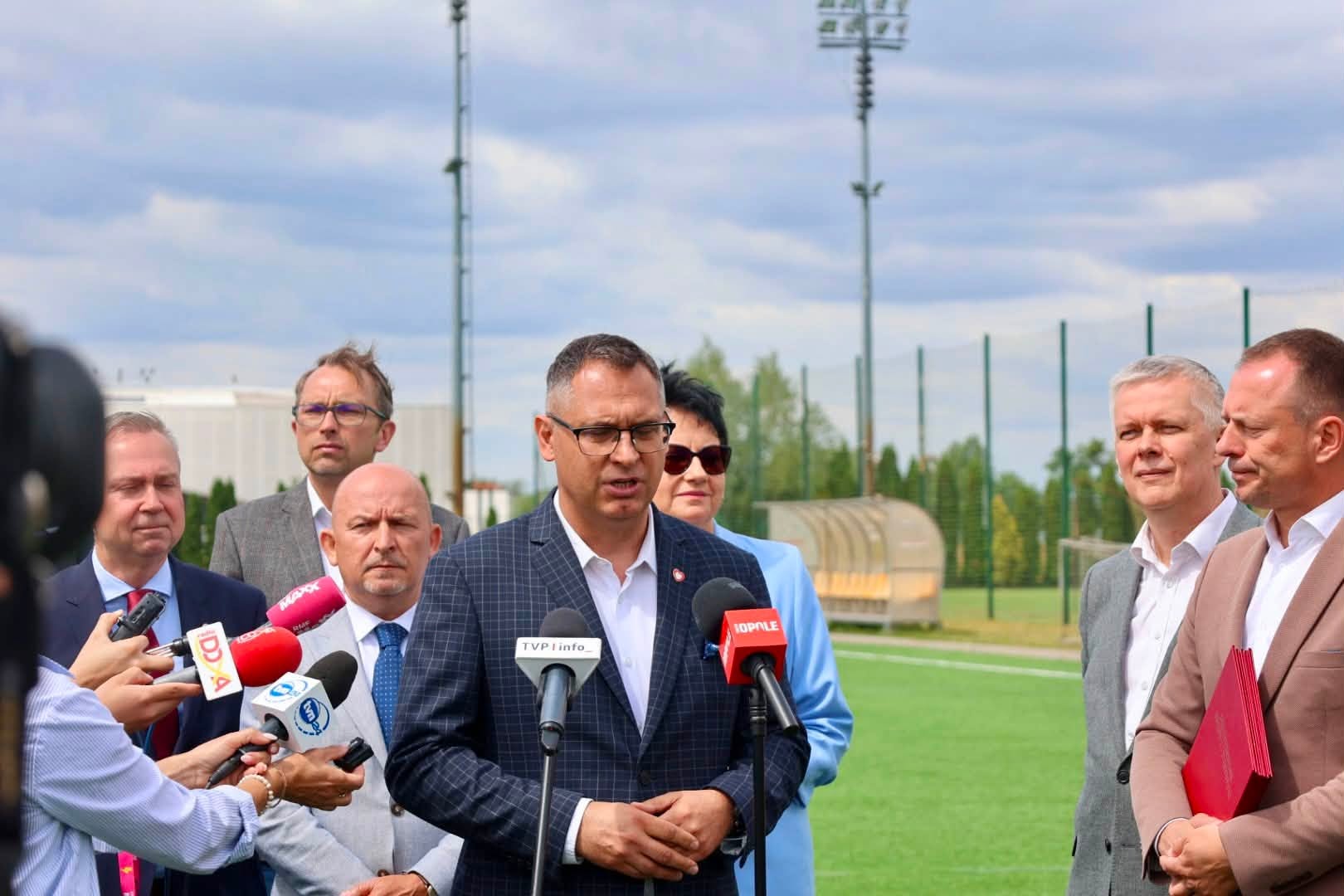 Kolejne miliony dla sportu. Boiska i szatnie zmieniają oblicze Opolszczyzny