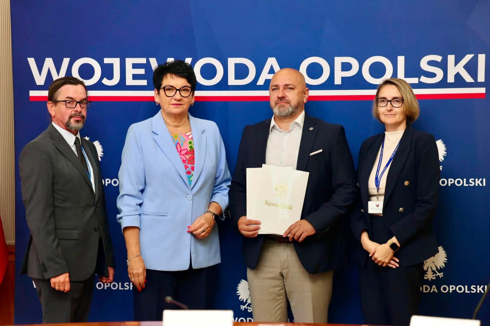 Kolejne miliony na odbudowę po powodzi. Opolskie odbudowuje drogi, mosty i oczyszczalnie