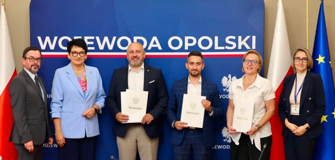 Kolejne miliony na odbudowę po powodzi. Opolskie odbudowuje drogi, mosty i oczyszczalnie Kolejne miliony na odbudowę po powodzi. Opolskie odbudowuje drogi, mosty i oczyszczalnie