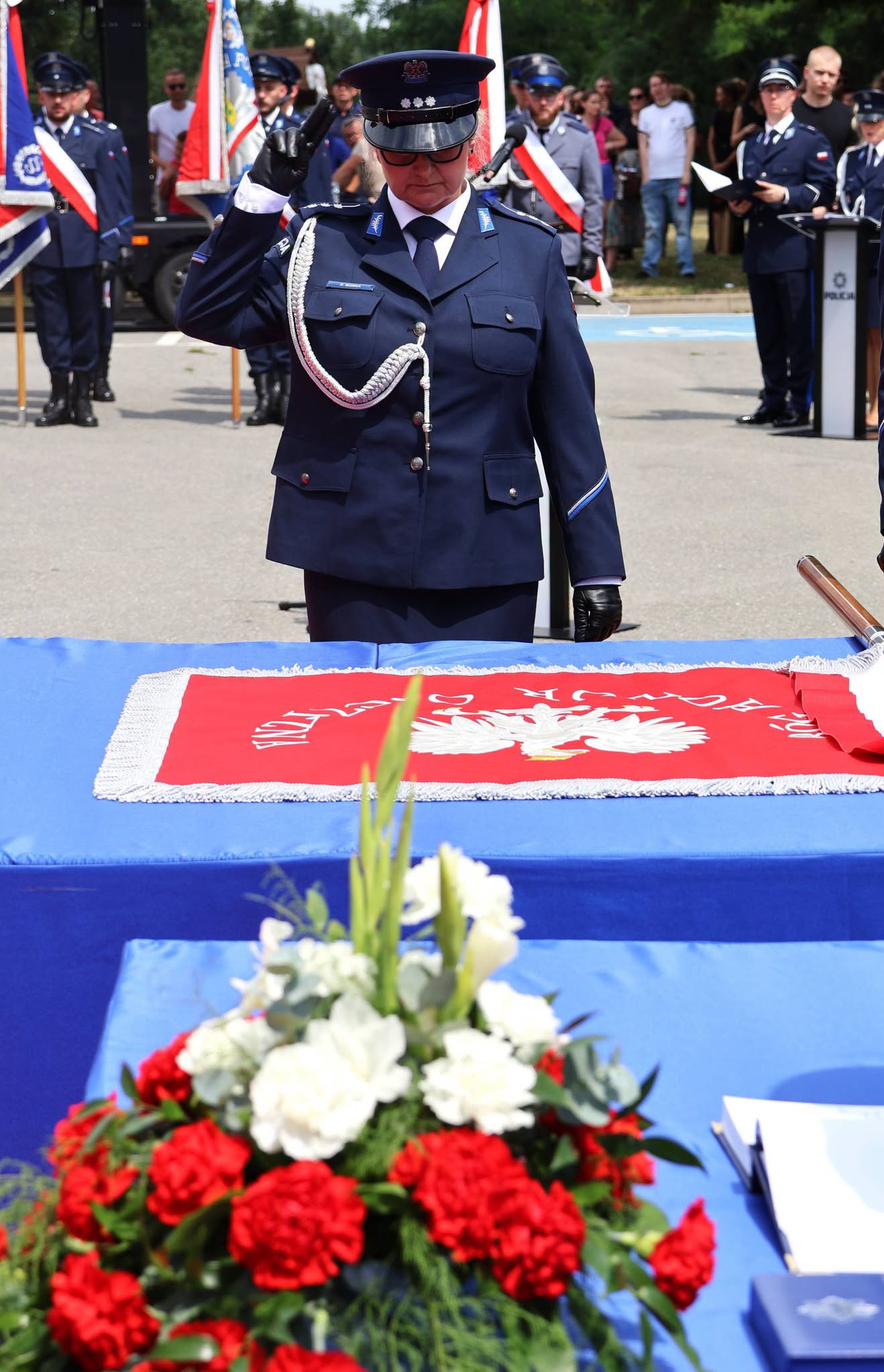 Święto munduru, ale przede wszystkim ludzi. Opolska Policja świętowała w Krapkowicach