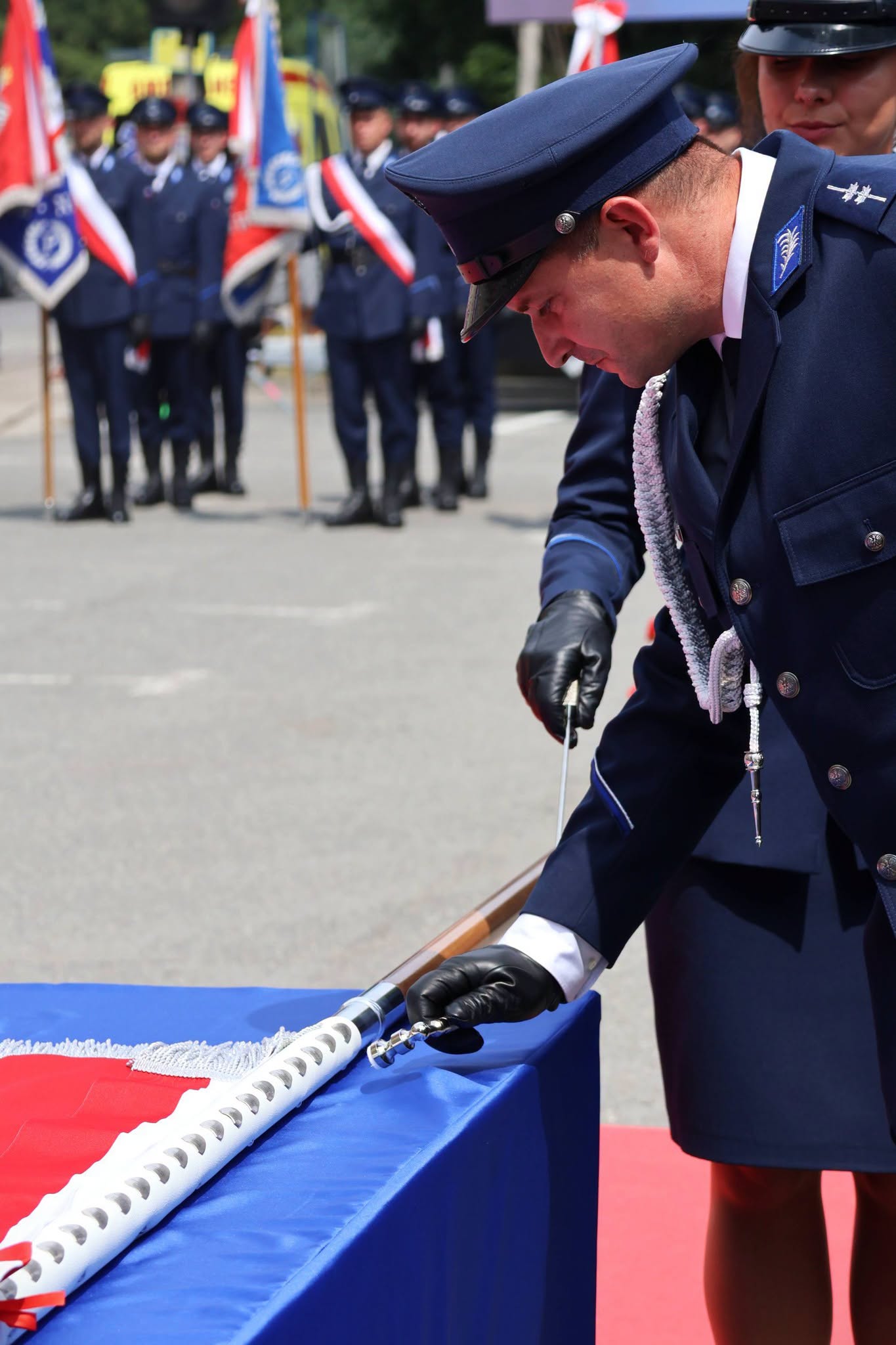 Święto munduru, ale przede wszystkim ludzi. Opolska Policja świętowała w Krapkowicach