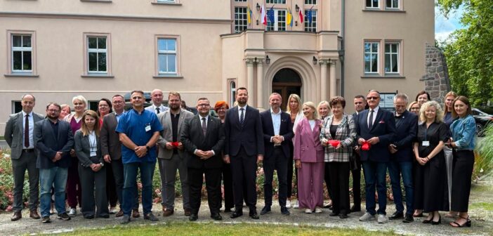 Pierwszy tak duży remont w historii ośrodka. Zabytkowy pałac w Woskowicach Małych odzyskał blask