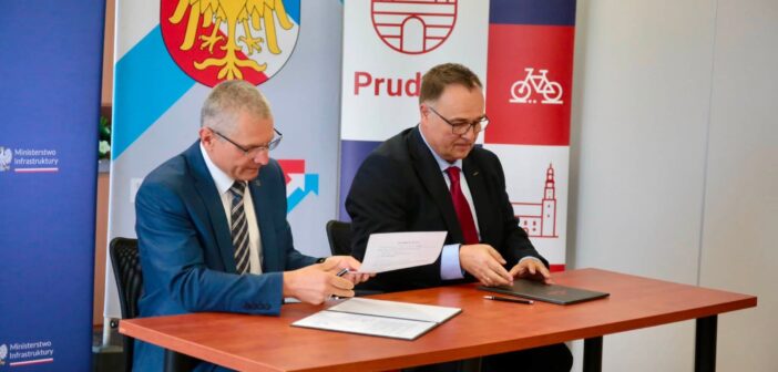 Wschodnia obwodnica Prudnika przypieczętowana. Po latach oczekiwań rusza inwestycja za blisko 90 milion&oacute;w złotych