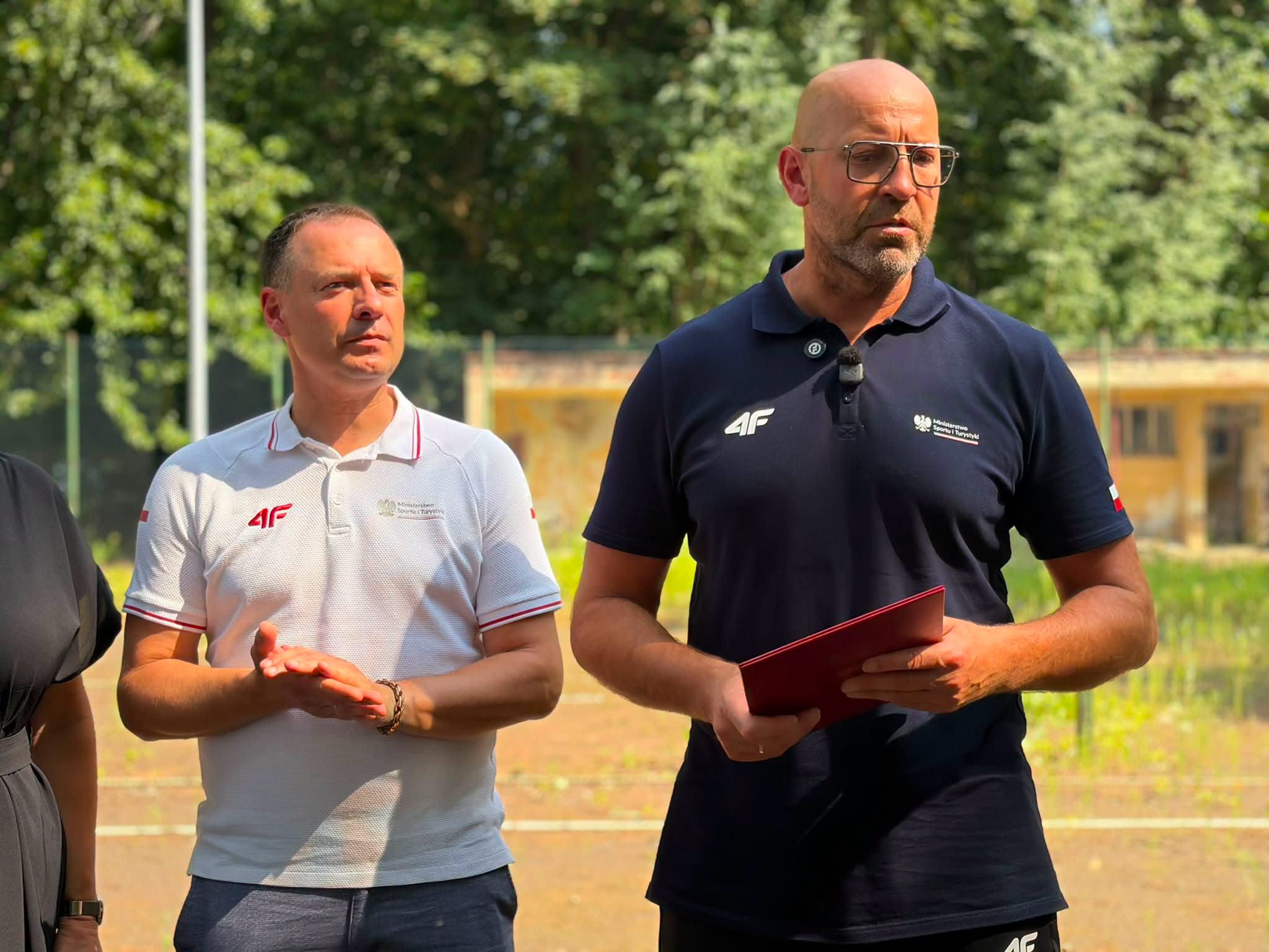 14 milionów złotych na sport po powodzi. Trzy boiska i korty tenisowe w Głuchołazach zostaną odbudowane