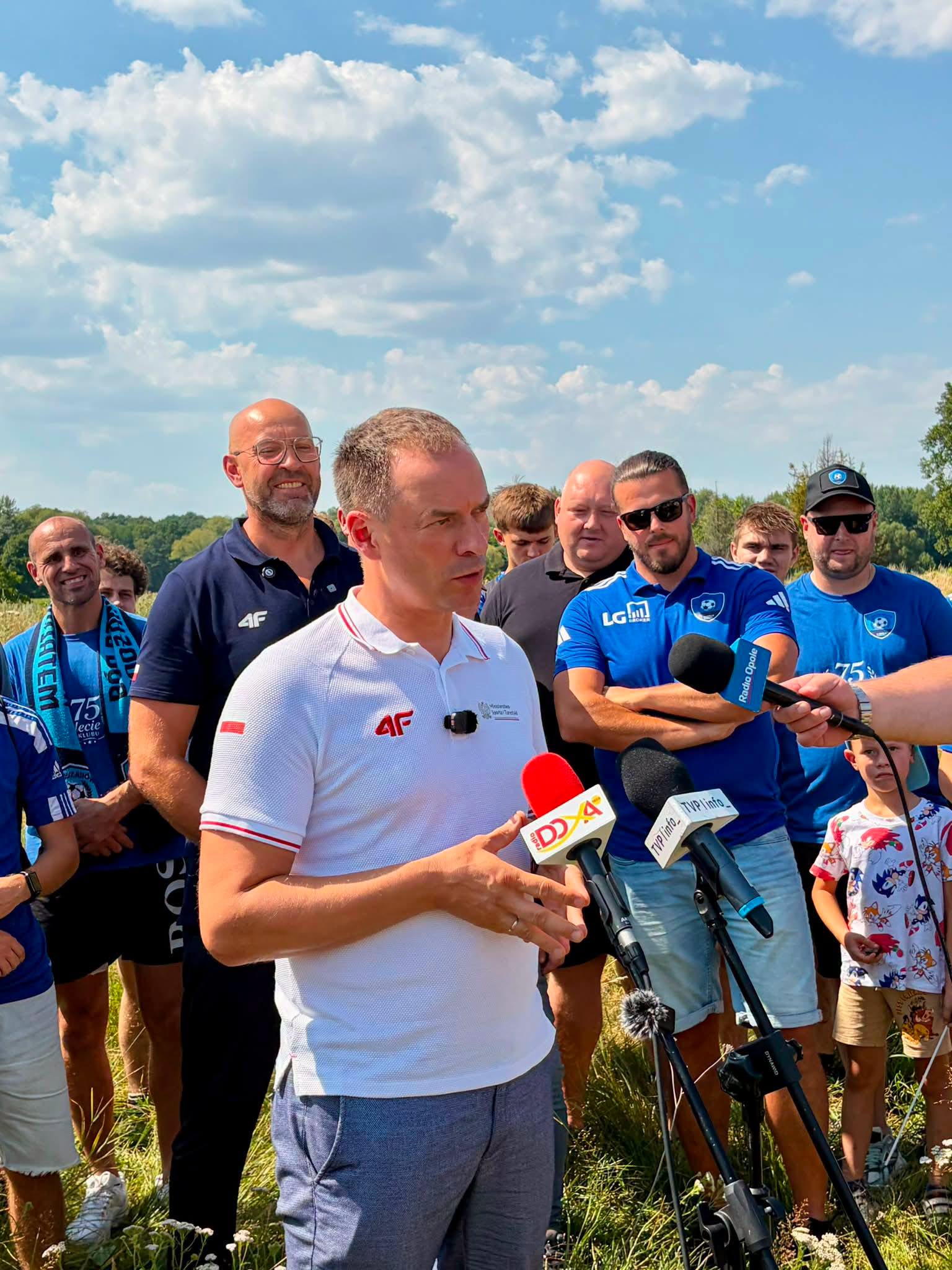 14 milionów złotych na sport po powodzi. Trzy boiska i korty tenisowe w Głuchołazach zostaną odbudowane