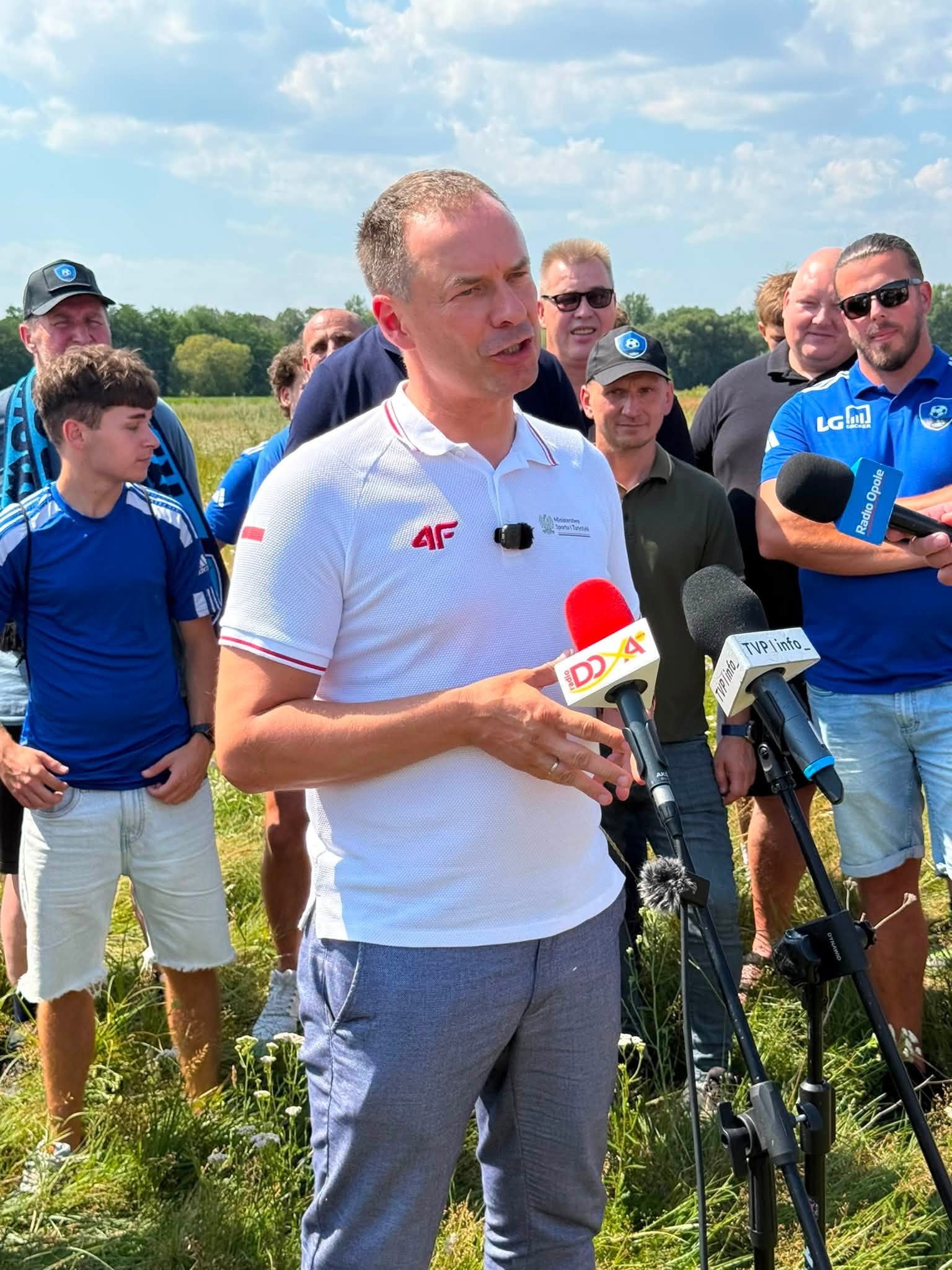 14 milionów złotych na sport po powodzi. Trzy boiska i korty tenisowe w Głuchołazach zostaną odbudowane