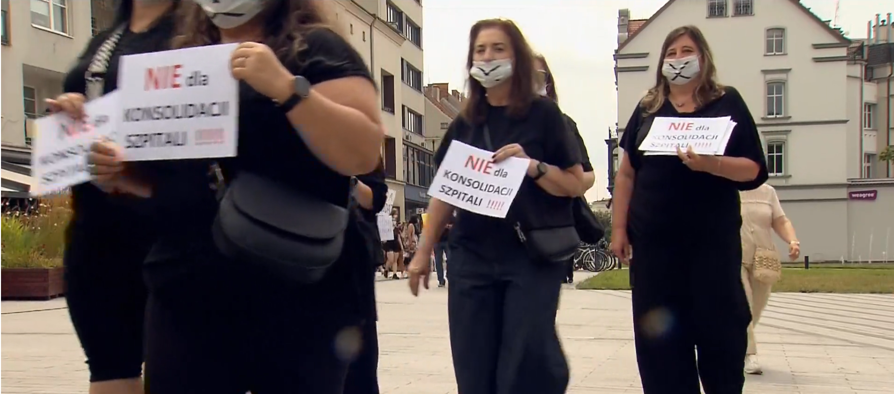 Cichy protest pod czarnymi maseczkami. Pracownicy szpitali mówią: najpierw rozmowa, potem decyzje