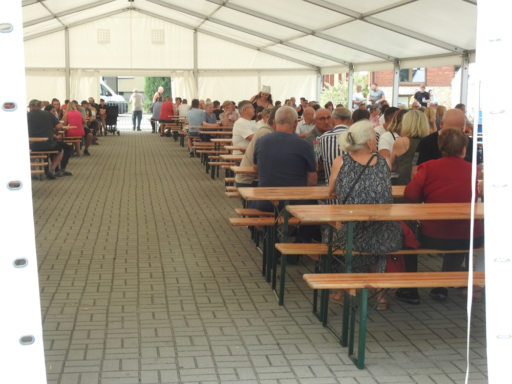 Dobrodzień biegał, śpiewał i świętował. Lombard porwał tłumy, a finał jeszcze przed mieszkańcami