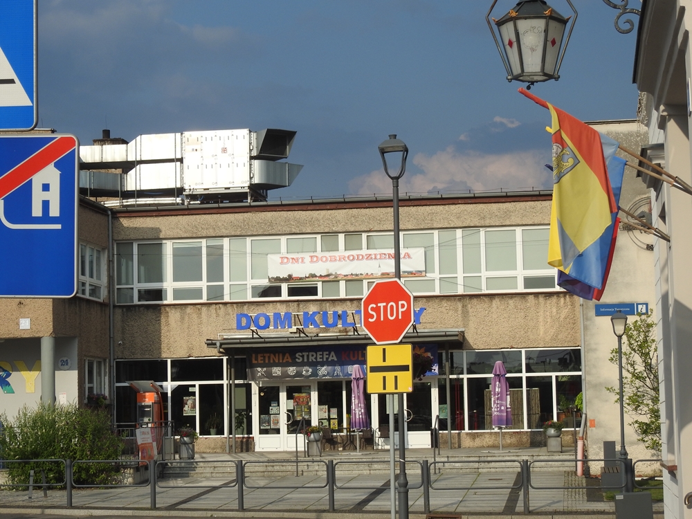 Dobrodzień biegał, śpiewał i świętował. Lombard porwał tłumy, a finał jeszcze przed mieszkańcami