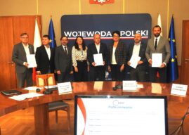 Ponad 5 mln zł na odbudowę po powodzi. Kolejne umowy podpisane z samorządami