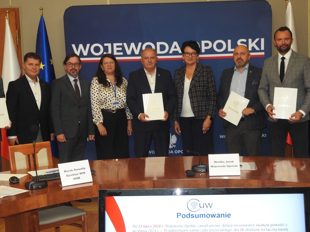 Ponad 5 mln zł na odbudowę po powodzi. Kolejne umowy podpisane z samorządami