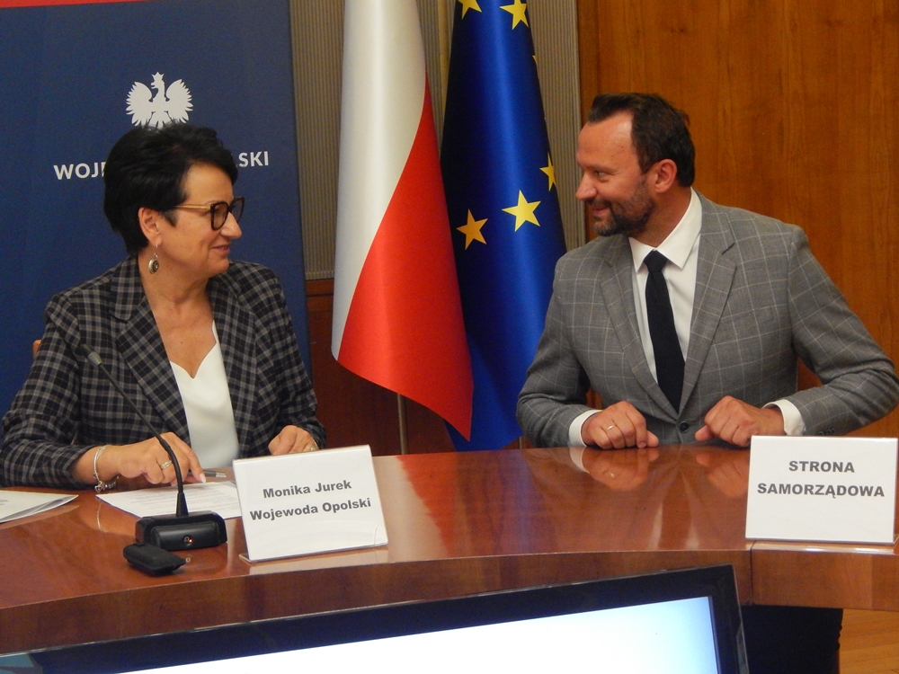 Ponad 5 mln zł na odbudowę po powodzi. Kolejne umowy podpisane z samorządami