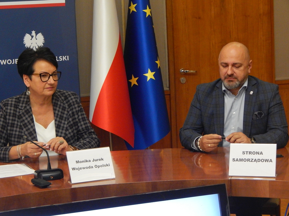 Ponad 5 mln zł na odbudowę po powodzi. Kolejne umowy podpisane z samorządami