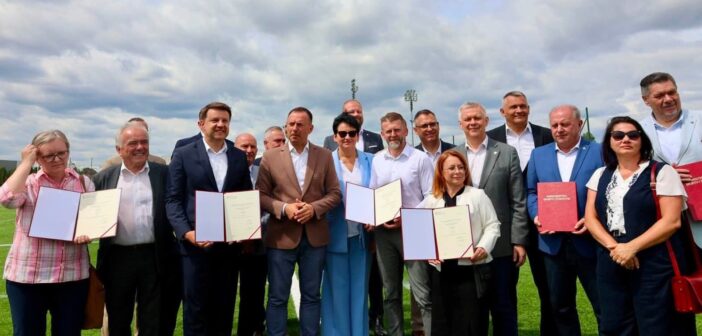 Kolejne miliony dla sportu. Boiska i szatnie zmieniają oblicze Opolszczyzny