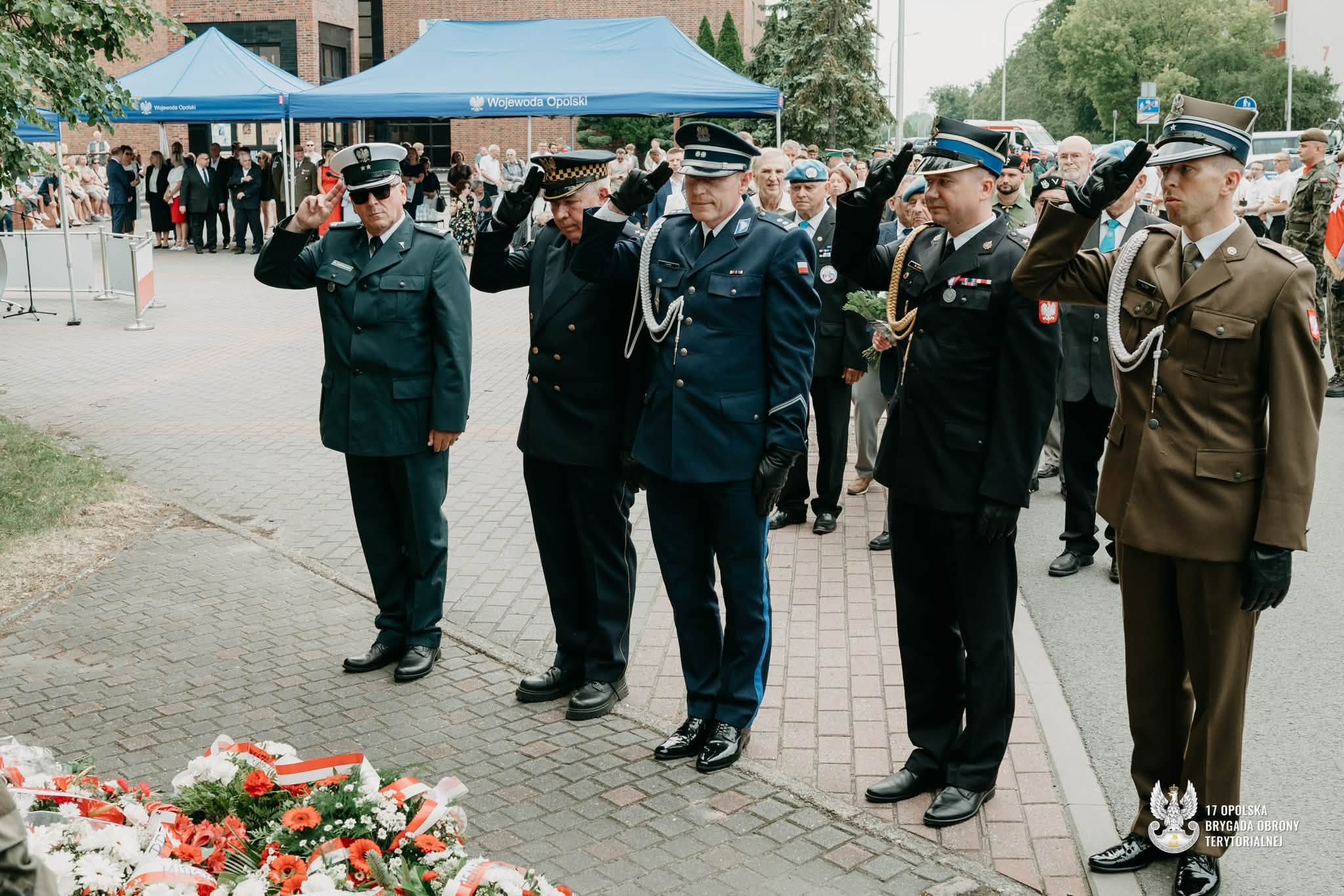 Powstanie nie powinno być drogowskazem