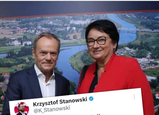 Komarzyński rzucił kamień. Długo nie trzeba było czekać, aż ustawi się kolejka chętnych do sprawdzenia, czy można nim rzucić jeszcze raz
