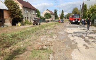 Bodzanów dzień po nawałnicy. 38 litrów deszczu w pół godziny, 266 strażaków i zapowiedź pomocy Bodzanów dzień po nawałnicy. 38 litrów deszczu w pół godziny, 266 strażaków i zapowiedź pomocy