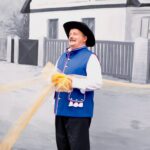 Kiedy ściana zaczyna pamiętać. W Dobrzeniu Wielkim Murki namalowały sto lat historii