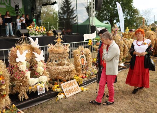 Opolszczyzna dziękuje za plony. Dożynkowy weekend w regionie