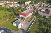 Pięć mieszkań zamiast miejsca w instytucji. W Racławicach Śląskich powstanie nowy dom dla os&oacute;b potrzebujących wsparcia