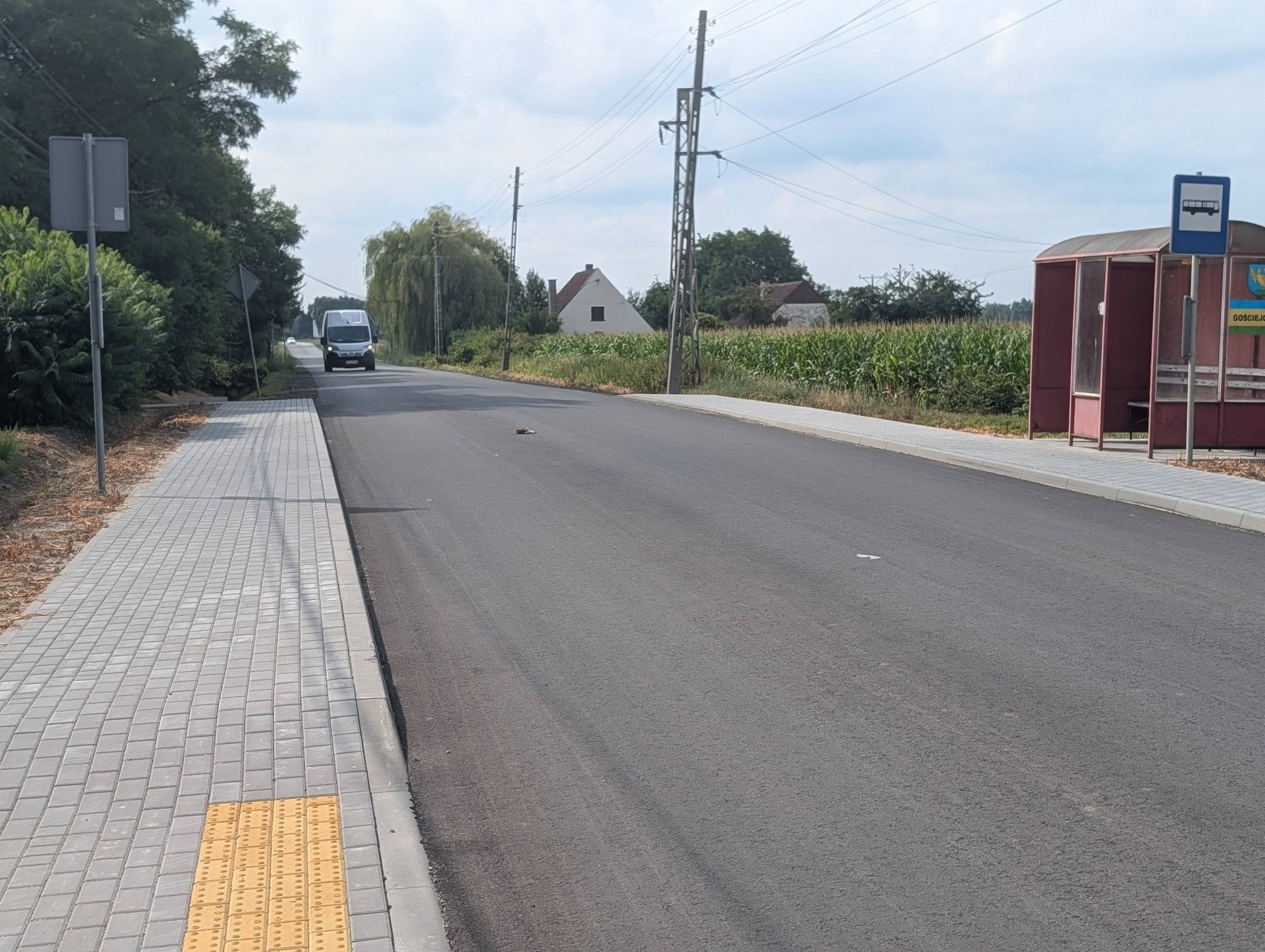 Ponad trzy kilometry nowej nawierzchni. Powiat zakończył remont ważnej drogi pod Niemodlinem