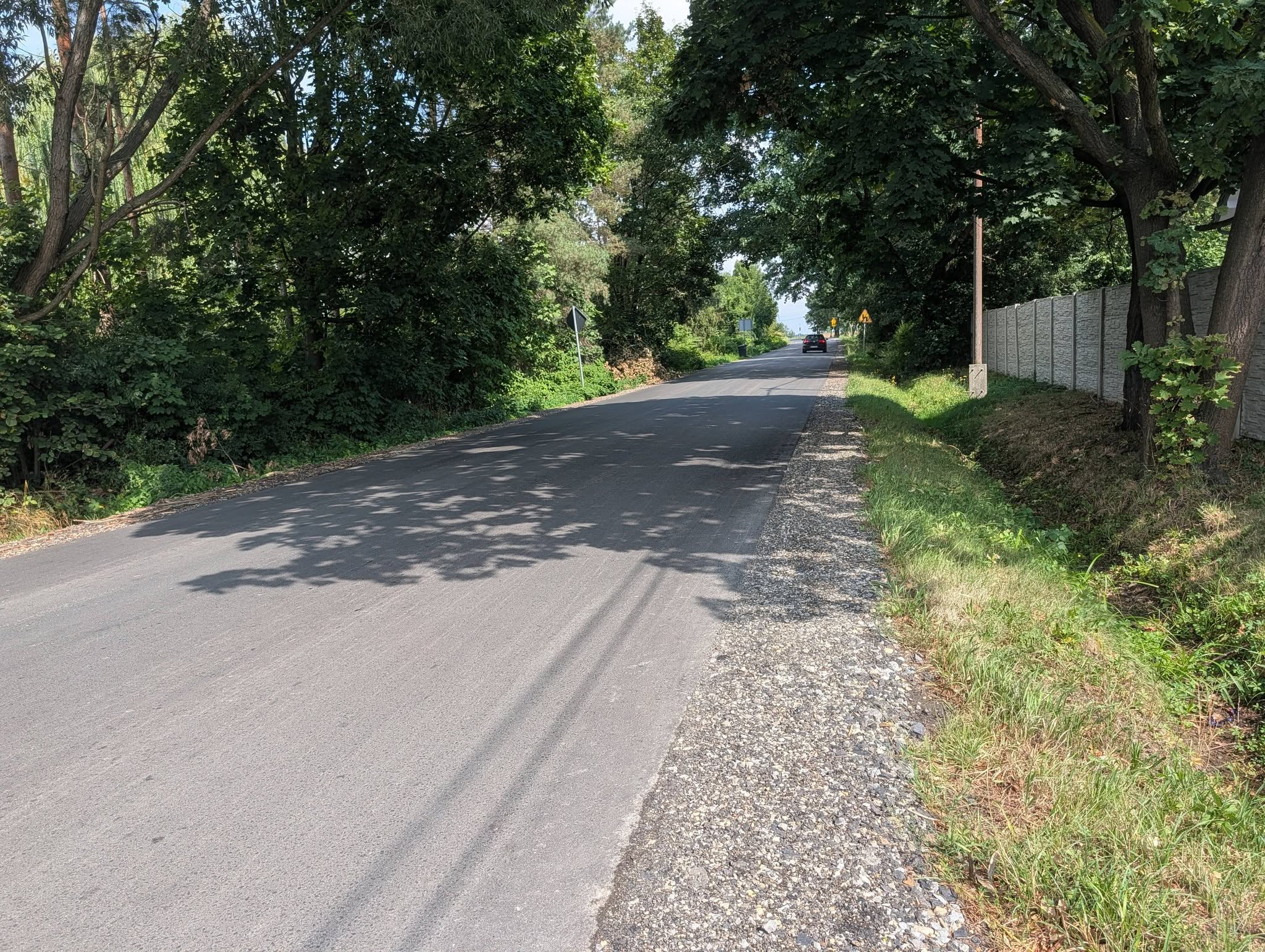 Ponad trzy kilometry nowej nawierzchni. Powiat zakończył remont ważnej drogi pod Niemodlinem
