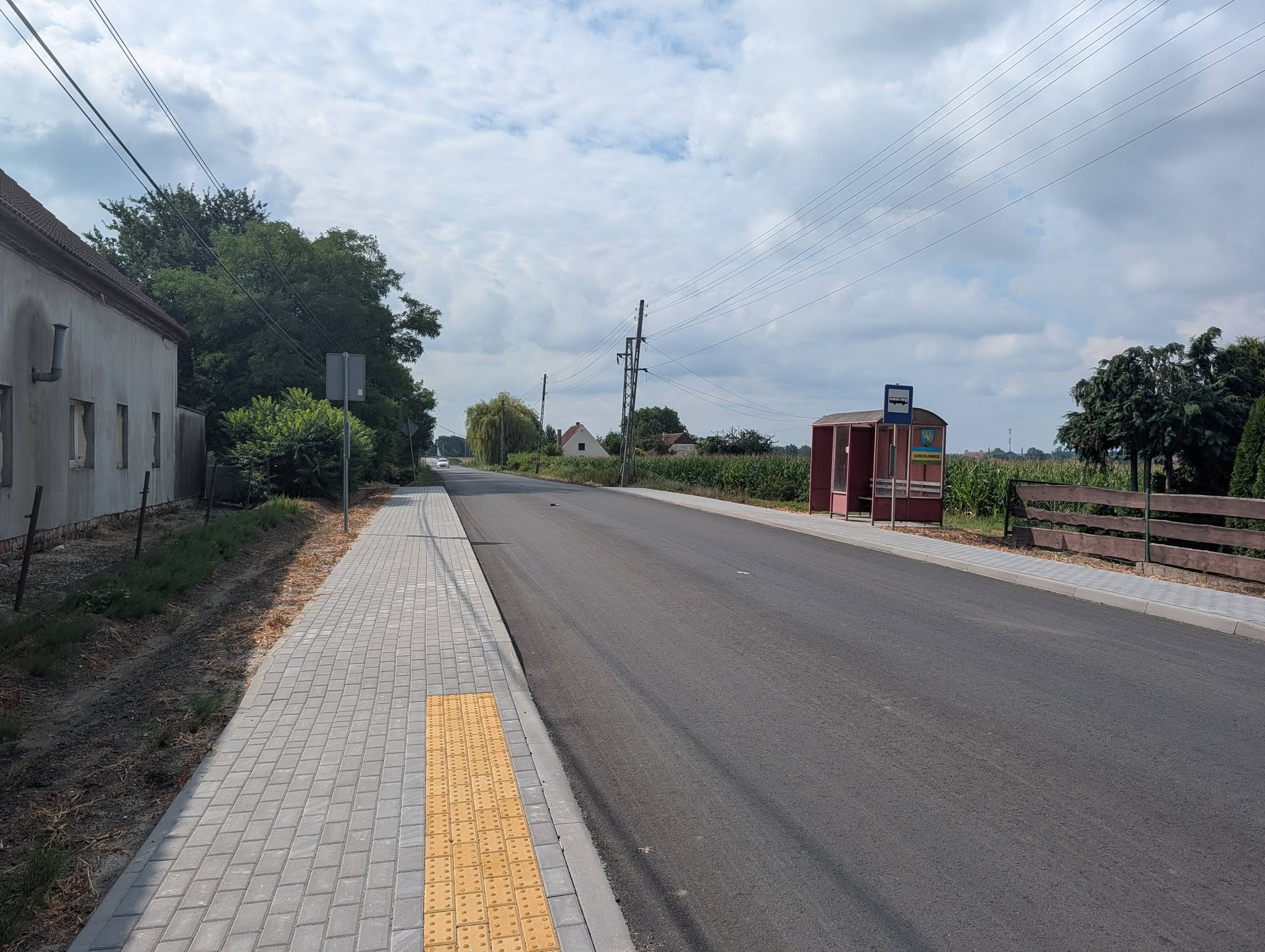 Ponad trzy kilometry nowej nawierzchni. Powiat zakończył remont ważnej drogi pod Niemodlinem