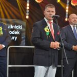 Chleb, korony, stare traktory i plecak ewakuacyjny. Opolszczyzna świętuje plony