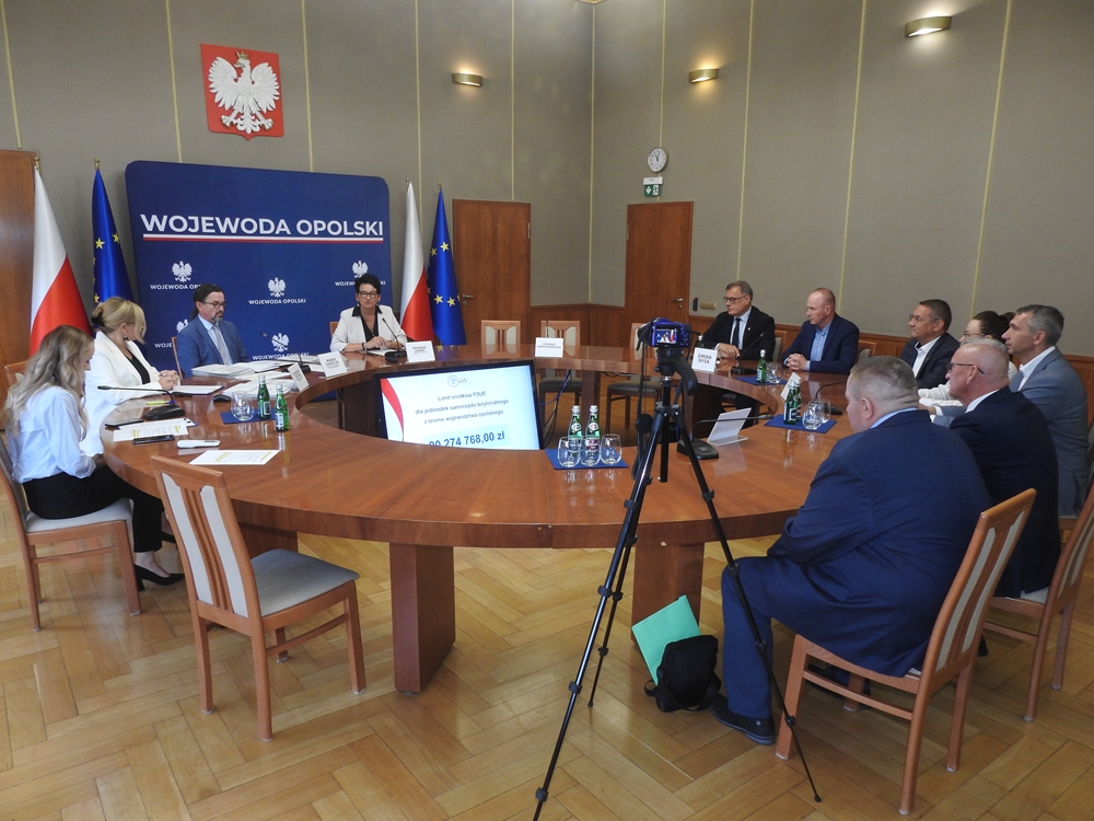 Po powodzi płynie kolejny strumień pieniędzy. Blisko 5 mln zł dla Nysy, powiatu brzeskiego i Prudnika