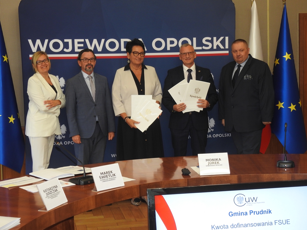 Po powodzi płynie kolejny strumień pieniędzy. Blisko 5 mln zł dla Nysy, powiatu brzeskiego i Prudnika