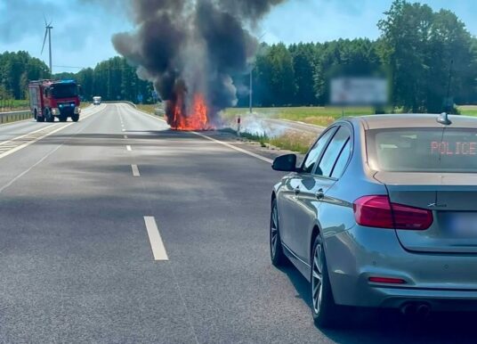 Policjanci byli tam, gdzie liczyły się sekundy. Dwie historie z opolskich dróg