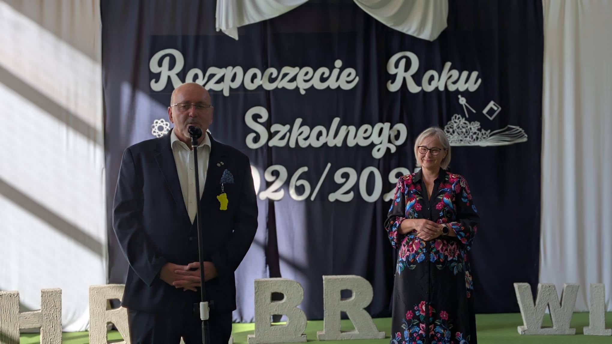 Wakacje się skończyły. Policja liczy wypadki, szkoły uczniów. Teraz najważniejsza jest bezpieczna droga