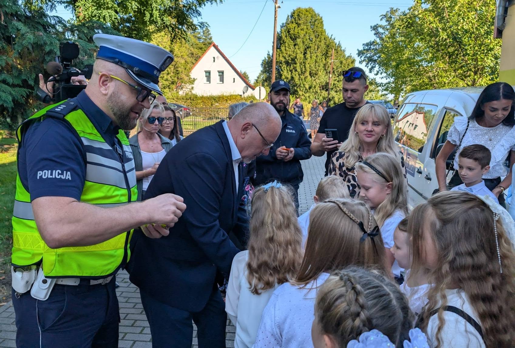 Wakacje się skończyły. Policja liczy wypadki, szkoły uczniów. Teraz najważniejsza jest bezpieczna droga