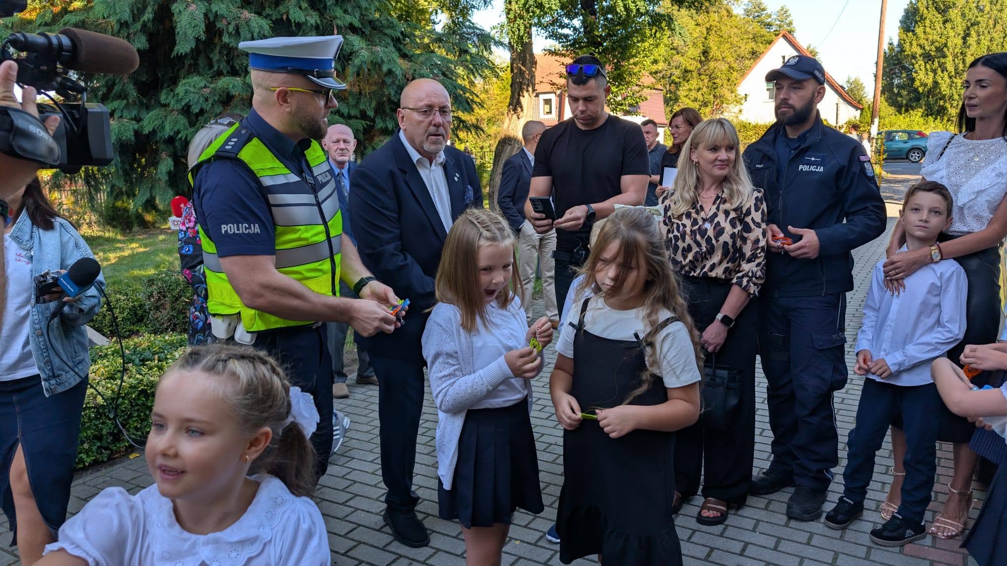 Wakacje się skończyły. Policja liczy wypadki, szkoły uczniów. Teraz najważniejsza jest bezpieczna droga