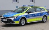 18 nowych radiowozów. I bardzo dobrze, bo policjant nie powinien gonić przestępcy gratem 18 nowych radiowozów. I bardzo dobrze, bo policjant nie powinien gonić przestępcy gratem