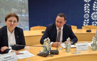 Ten zesp&oacute;ł ma pilnować, czego uczą szkoły i czego potrzebują pracodawcy