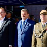 Przy pomniku Armii Krajowej stanęły: uczestniczka Powstania Warszawskiego i niemiecka konsul. W Opolu uczczono Polskie Państwo Podziemne