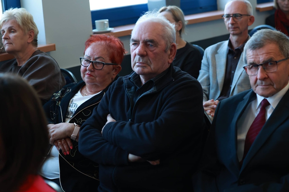 Opolszczyzna się starzeje. Seniorzy nie mogą czekać, aż skończą się konferencje
