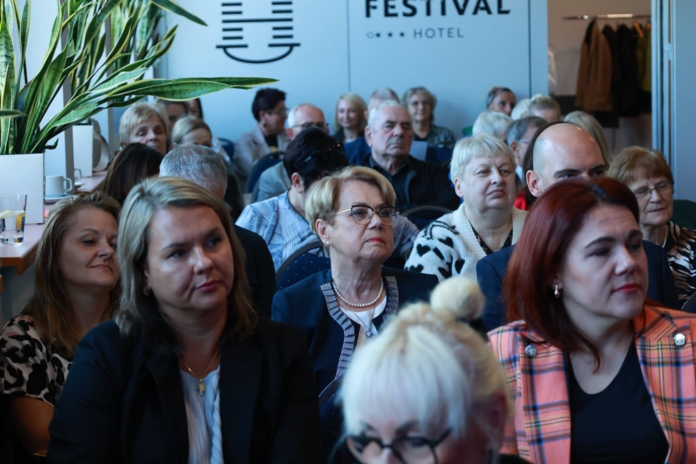 Opolszczyzna się starzeje. Seniorzy nie mogą czekać, aż skończą się konferencje