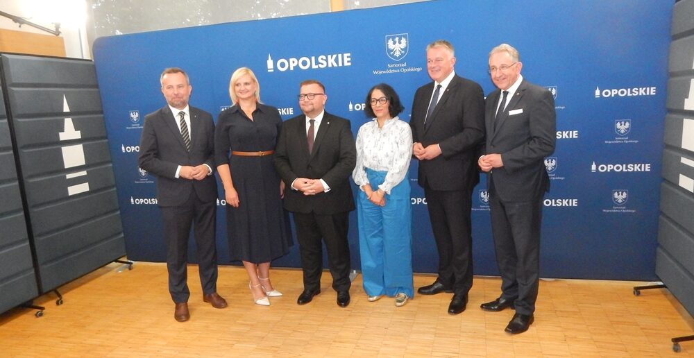 &nbsp;Europa nie powstaje tylko w Brukseli. Cztery regiony kończą opolskie spotkanie z nowymi planami