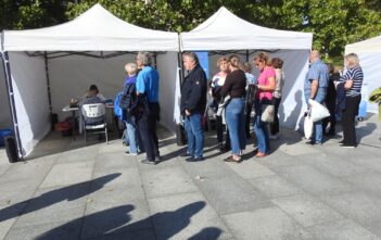 Serce nie ostrzega z wyprzedzeniem. Na placu Kopernika Opolanie sprawdzali, czy mają powód do niepokoju Serce nie ostrzega z wyprzedzeniem. Na placu Kopernika Opolanie sprawdzali, czy mają powód do niepokoju
